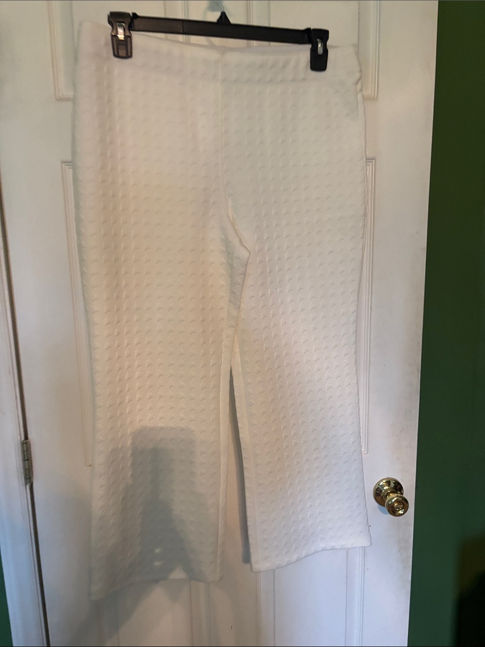HUE White Textured Wide-Leg Pants